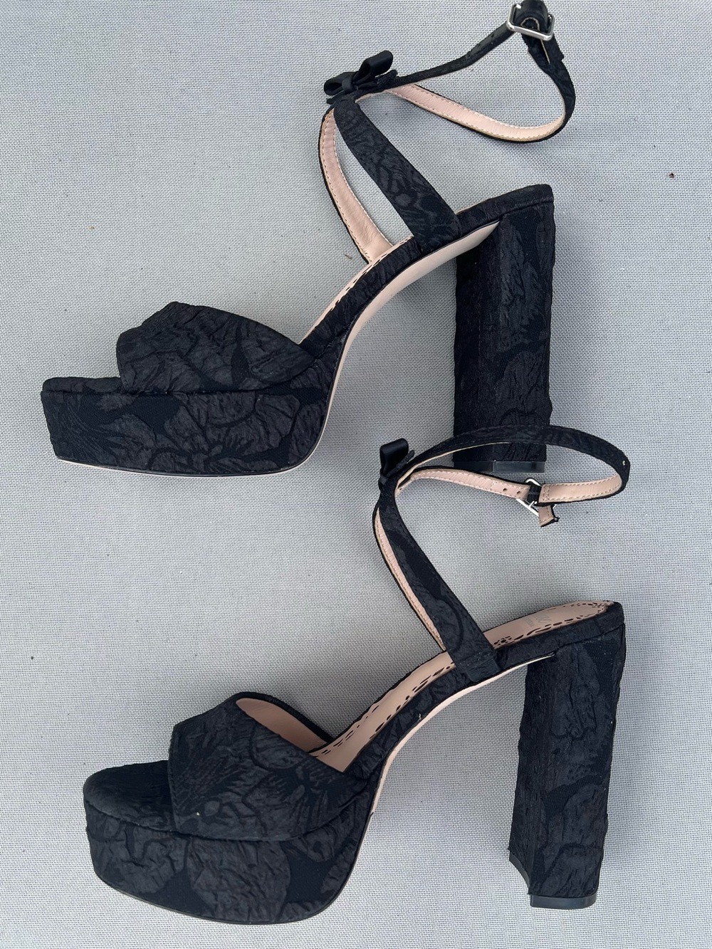 Muse by Marchesa Black Floral Brocade Platform Heels Sandals Size 8.5 $129 MSRP
